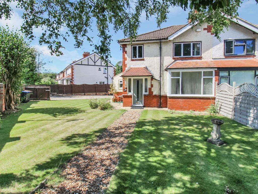 3 bed semidetached house for sale in Harrogate Road, Ripon HG4 Zoopla