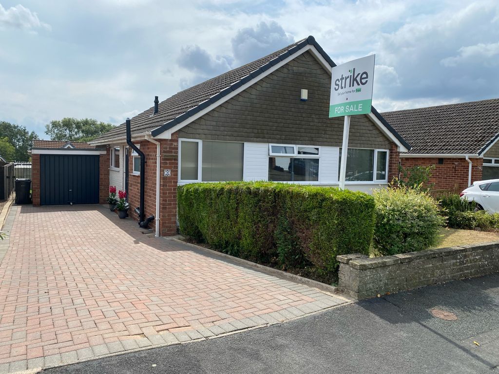 2 bed detached bungalow for sale in Richmondfield Avenue, Barwick In