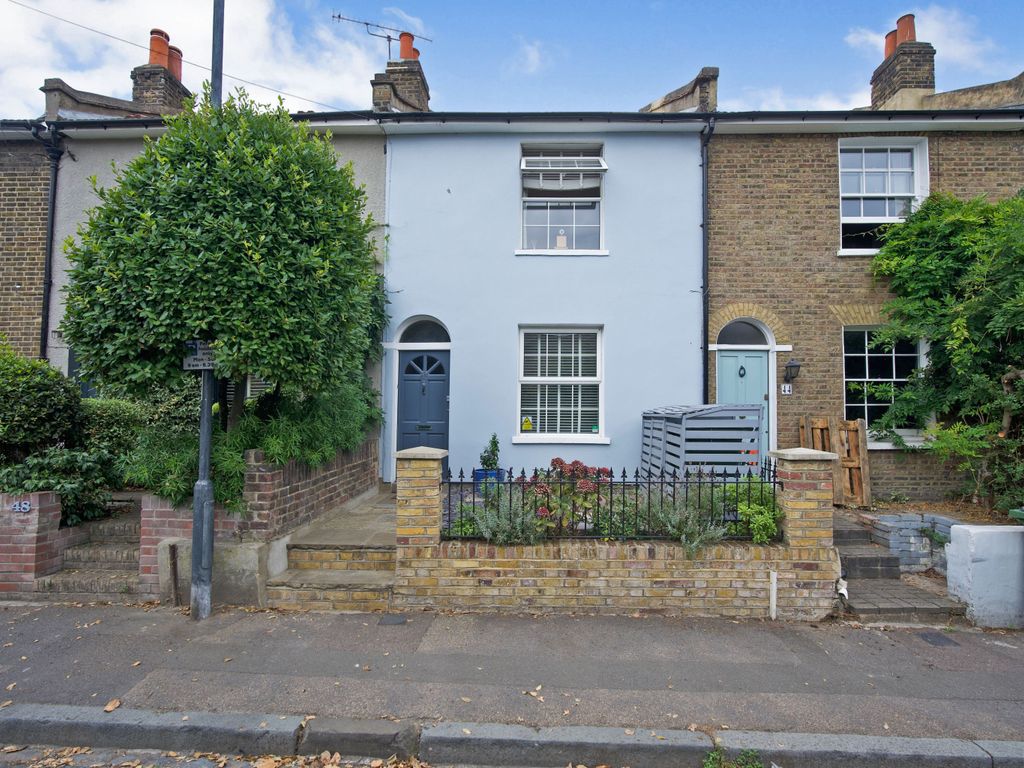 Walnut Tree Road, Greenwich, London SE10  