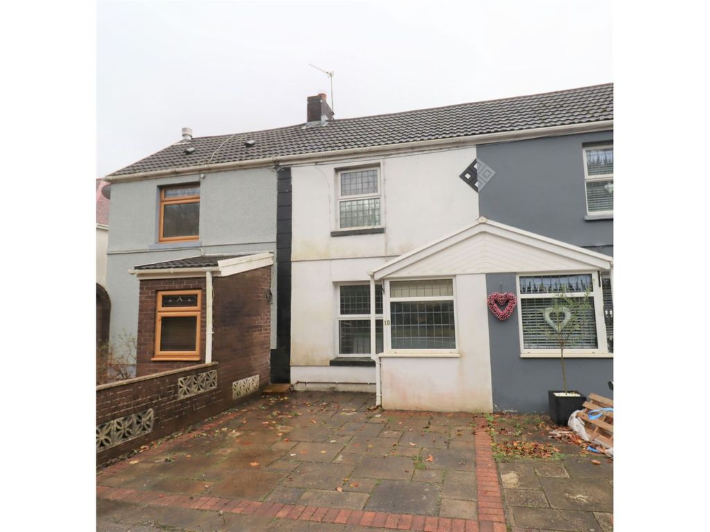 3 bed terraced house for sale in Heol Morlais, Kidwelly SA17, £120,000