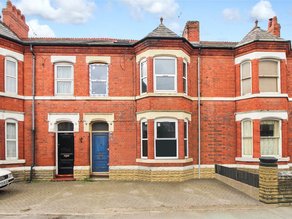 5 bed terraced house for sale in Hungerford Road, Crewe, Cheshire CW1