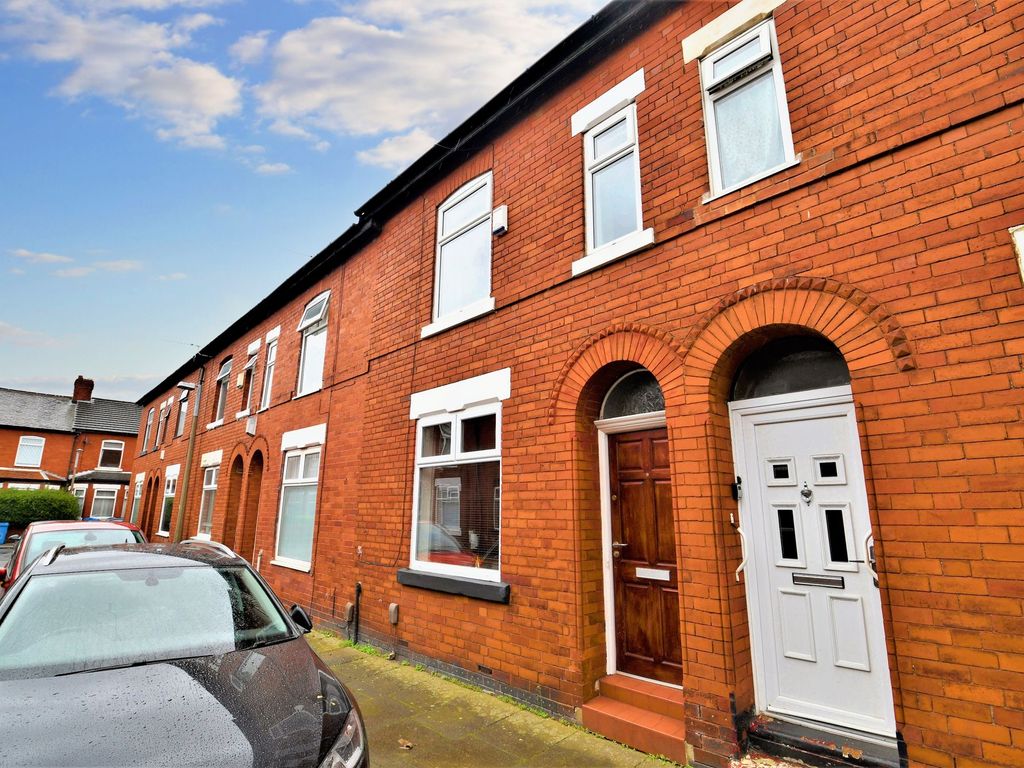 2 bed terraced house for sale in Peacock Avenue, Salford M6 Zoopla