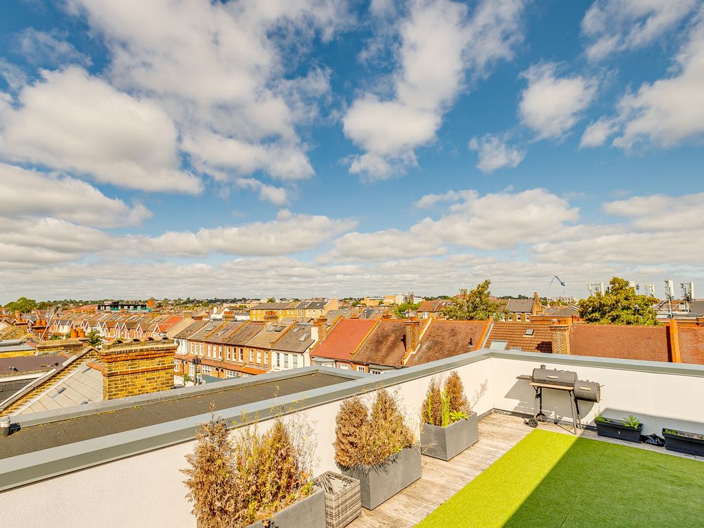 1 bed penthouse for sale in Milner Road, Wimbledon SW19, £360,000 Zoopla