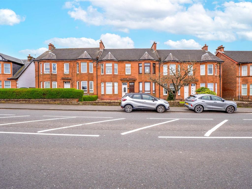 2 bed flat for sale in Hamilton Road, Motherwell ML1, £105,000 Zoopla
