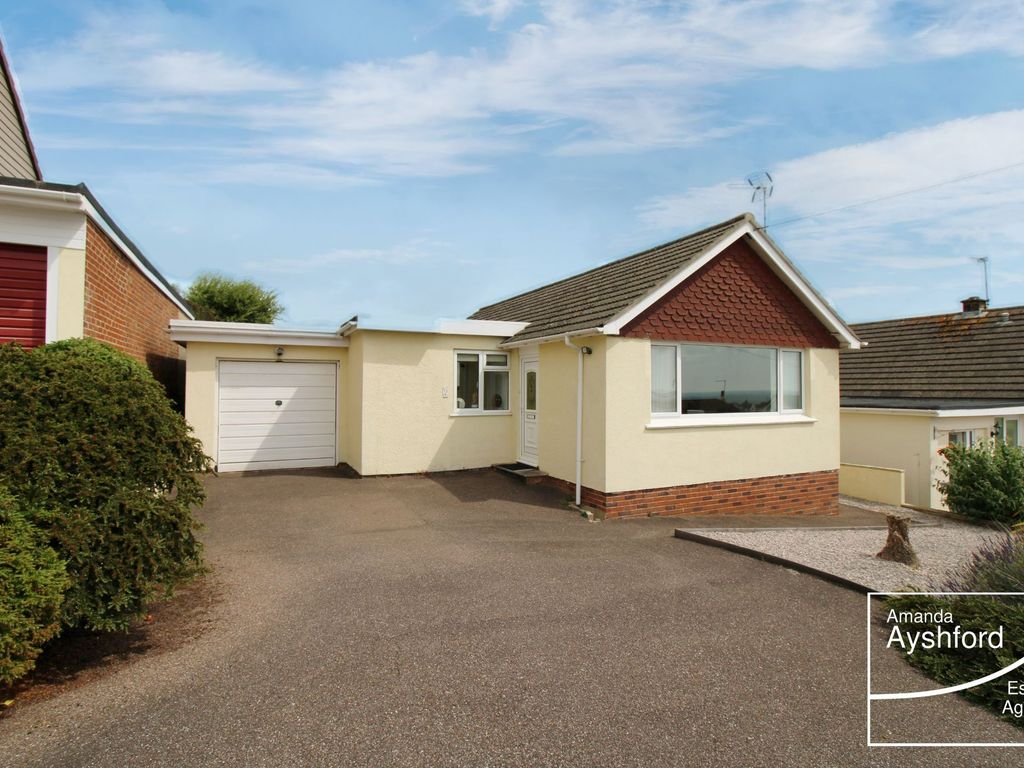 2 bed detached bungalow for sale in Hutton Road, Preston, Paignton TQ3
