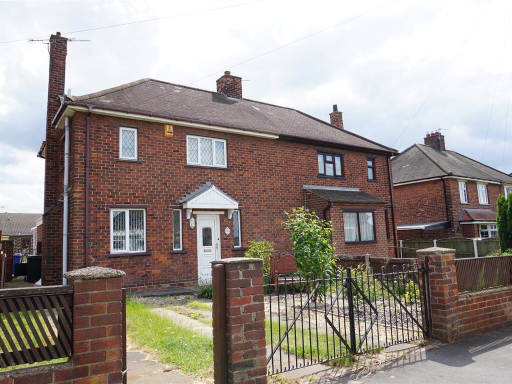 2 bed semidetached house for sale in Sherwood Avenue, Askern