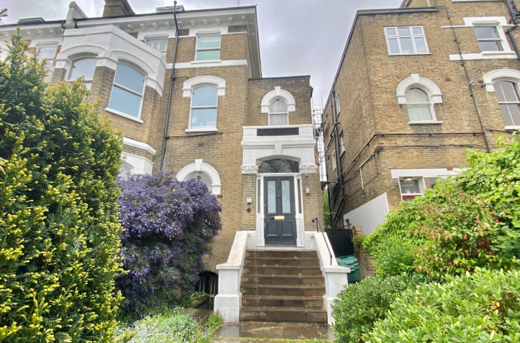2 bed flat to rent in Green Lanes, Stoke Newington, London N16 Zoopla
