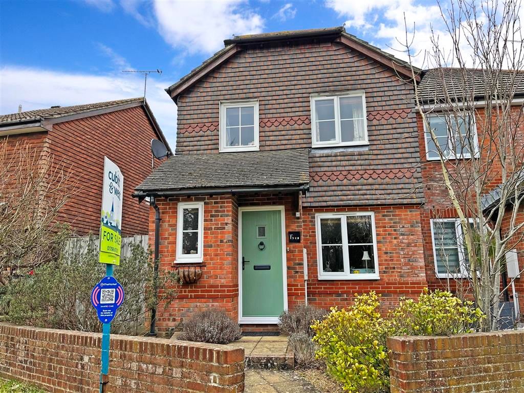 3 bed semidetached house for sale in Pulborough Road, Cootham, West