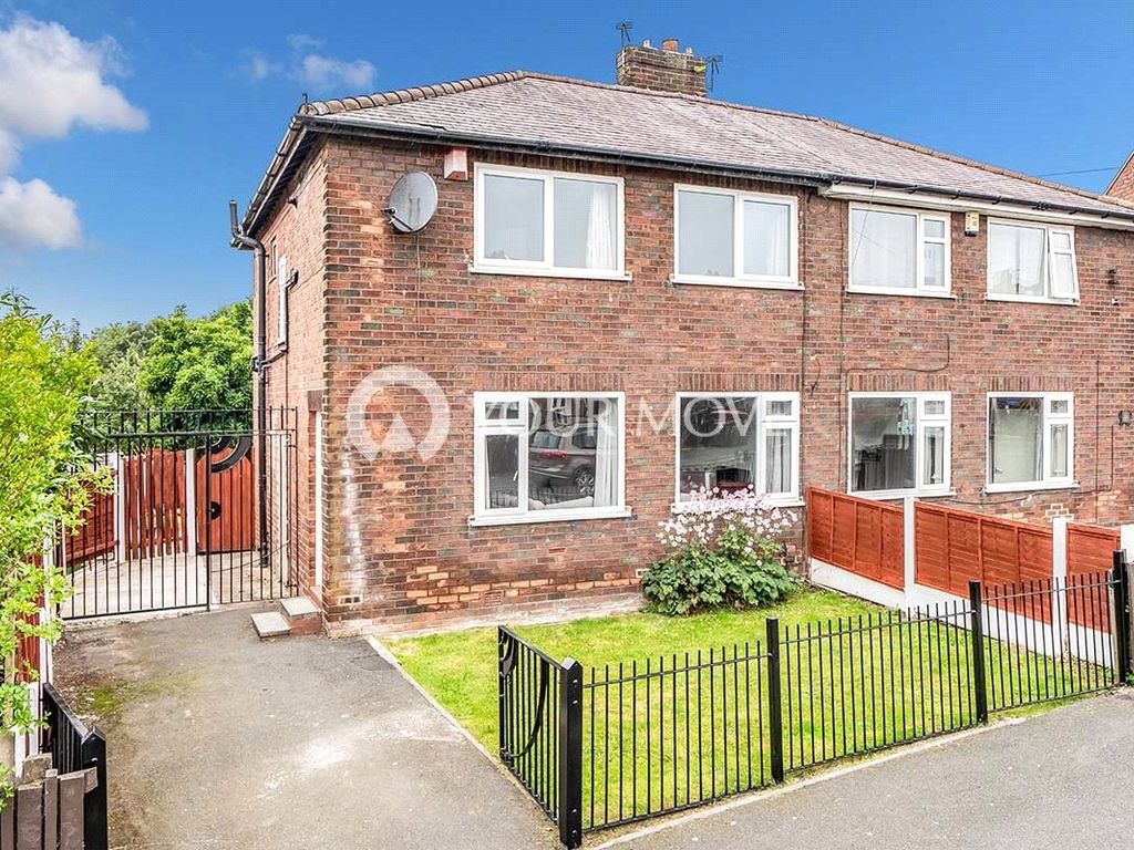 3 bed semidetached house for sale in Rydal Crescent, Swinton