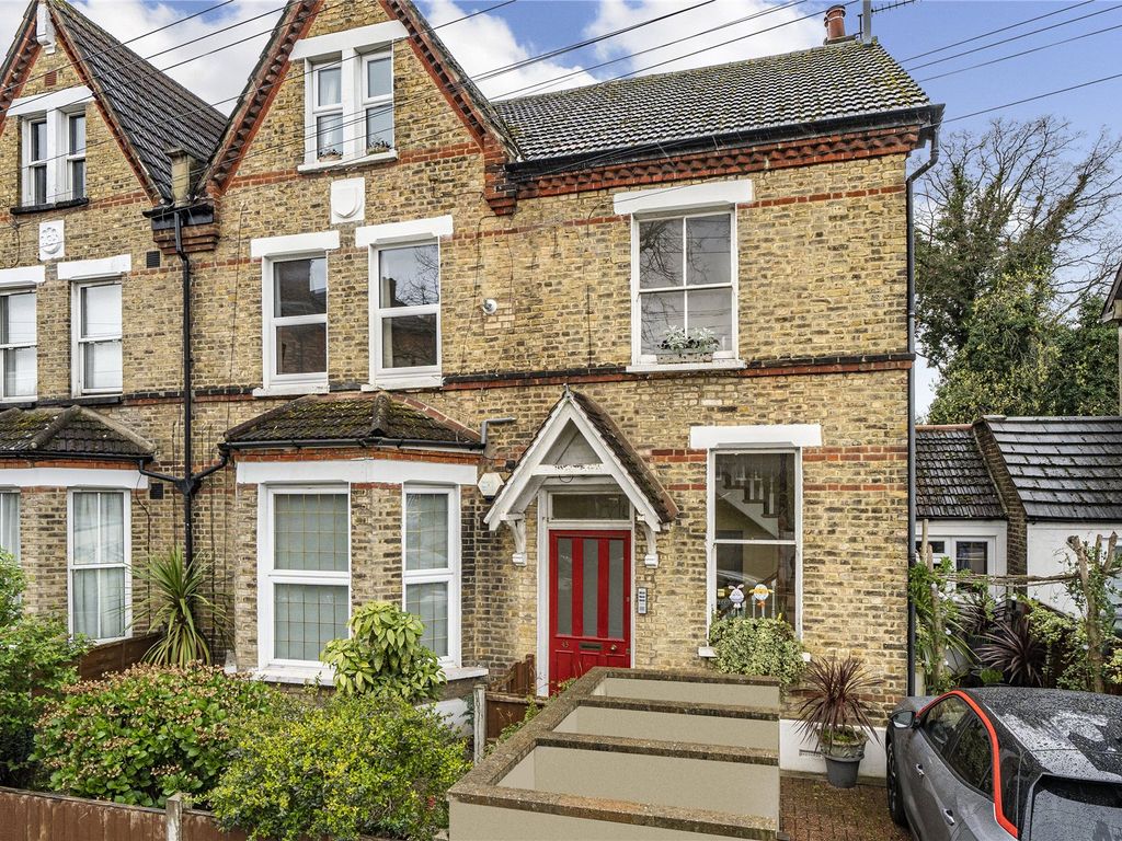 1 bed for sale in Selby Road, London SE20, £275,000 Zoopla