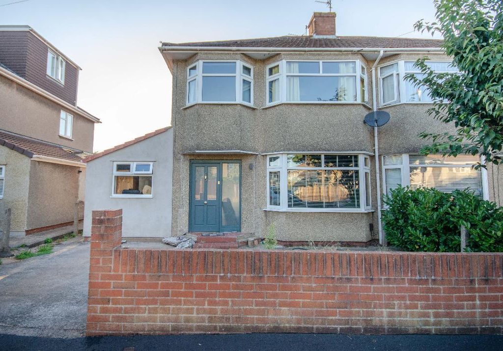 3 bed property for sale in Wedgewood Road, Downend, Bristol BS16 Zoopla