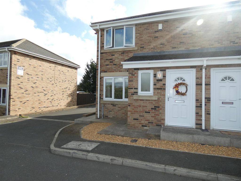 2 bed end terrace house to rent in The Beehive, Pit Lane, Seghill