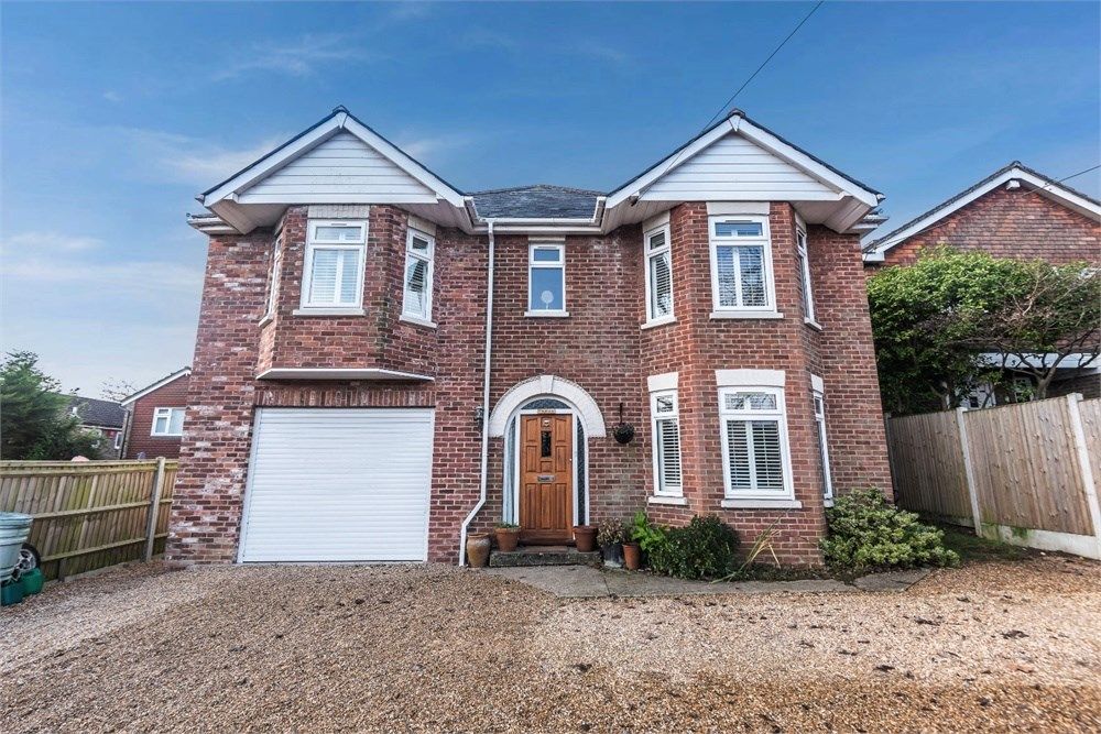 5 bed detached house for sale in Bridge Road, Bursledon, Southampton