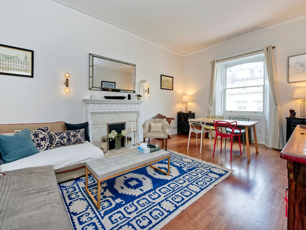 2 bed flat for sale in Princes Gate, London SW7, £2,150,000 Zoopla