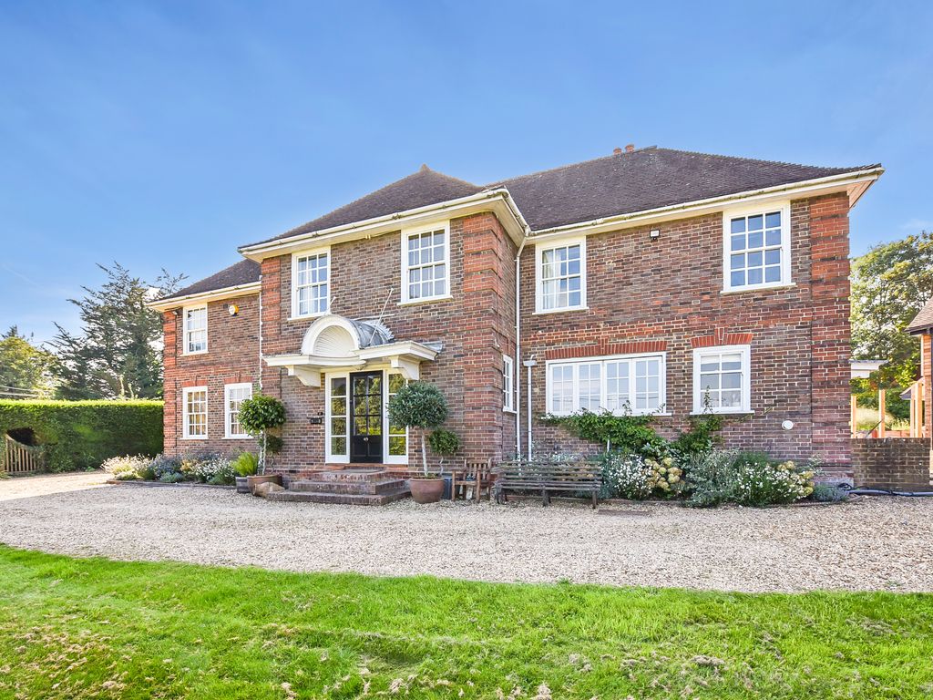 6 bed detached house for sale in Field Way, Compton, Winchester SO21, £