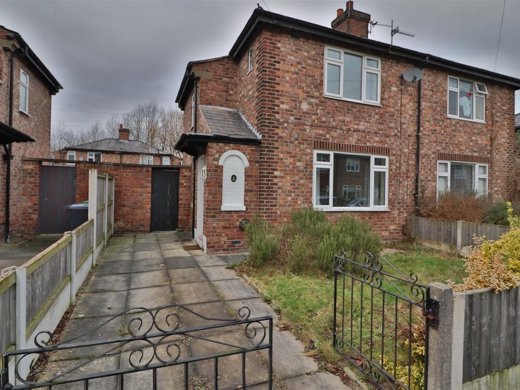 2 bed semidetached house to rent in Chantler Avenue, Latchford