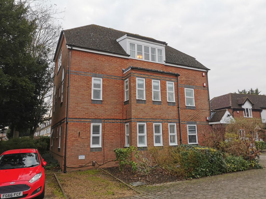 1 bed flat to rent in Park Road, Cheam Village SM3 Zoopla