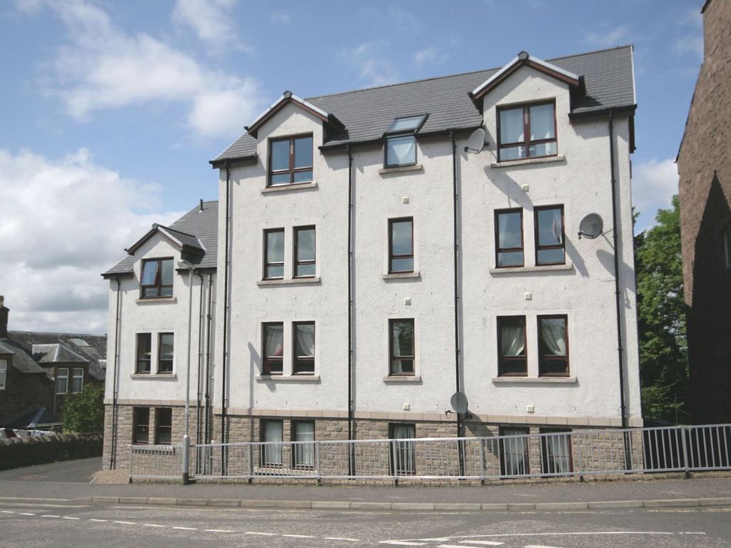 1 bed flat to rent in Church Street, Crieff PH7, £525 pcm Zoopla