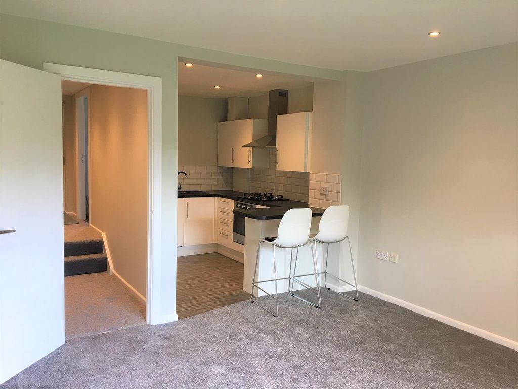 Alexandra Road, Manchester M16  