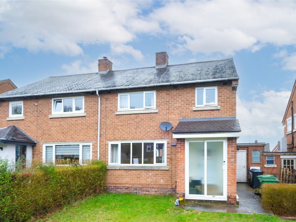 3 bed semidetached house for sale in Foxlydiate Crescent, Batchley