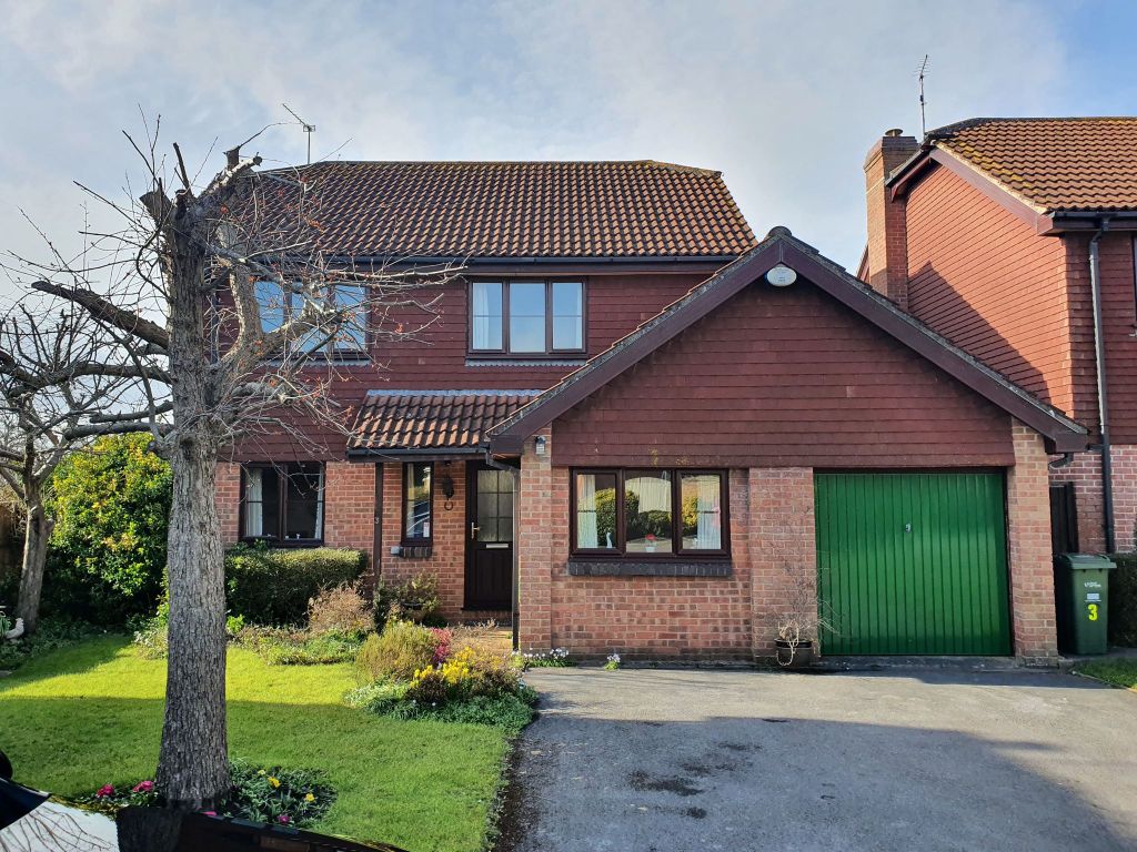 4 bed detached house to rent in The Lyes, Congresbury, Bristol BS49