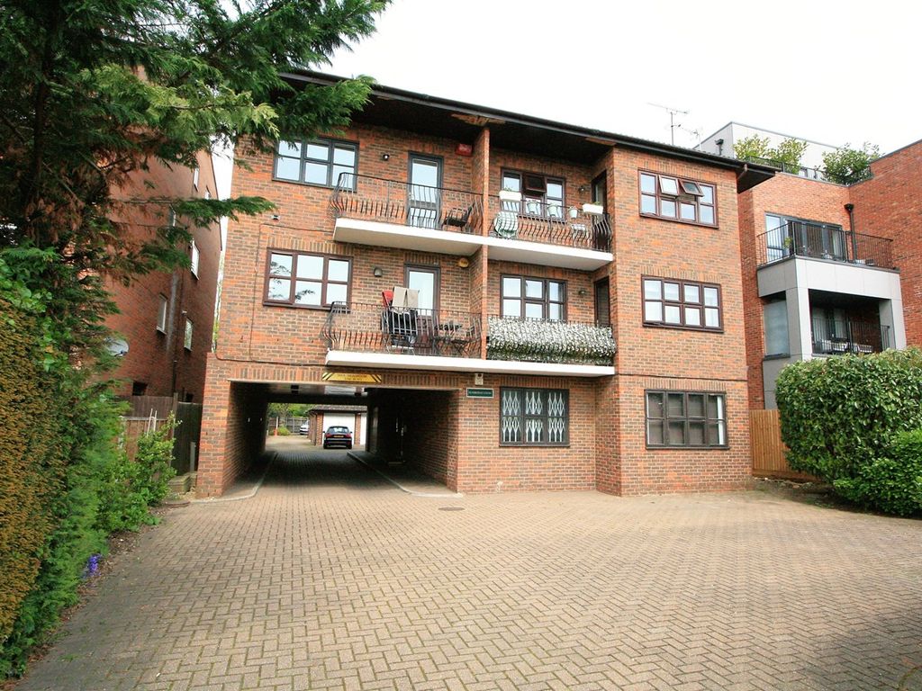 2 bed flat for sale in Plaistow Lane, Bromley BR1 Zoopla