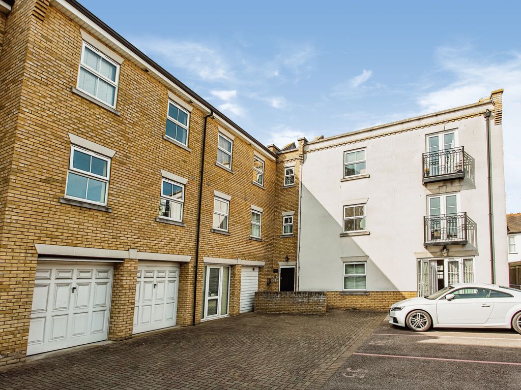 2 bed flat for sale in Audley Court, 1 Way, SouthendOnSea