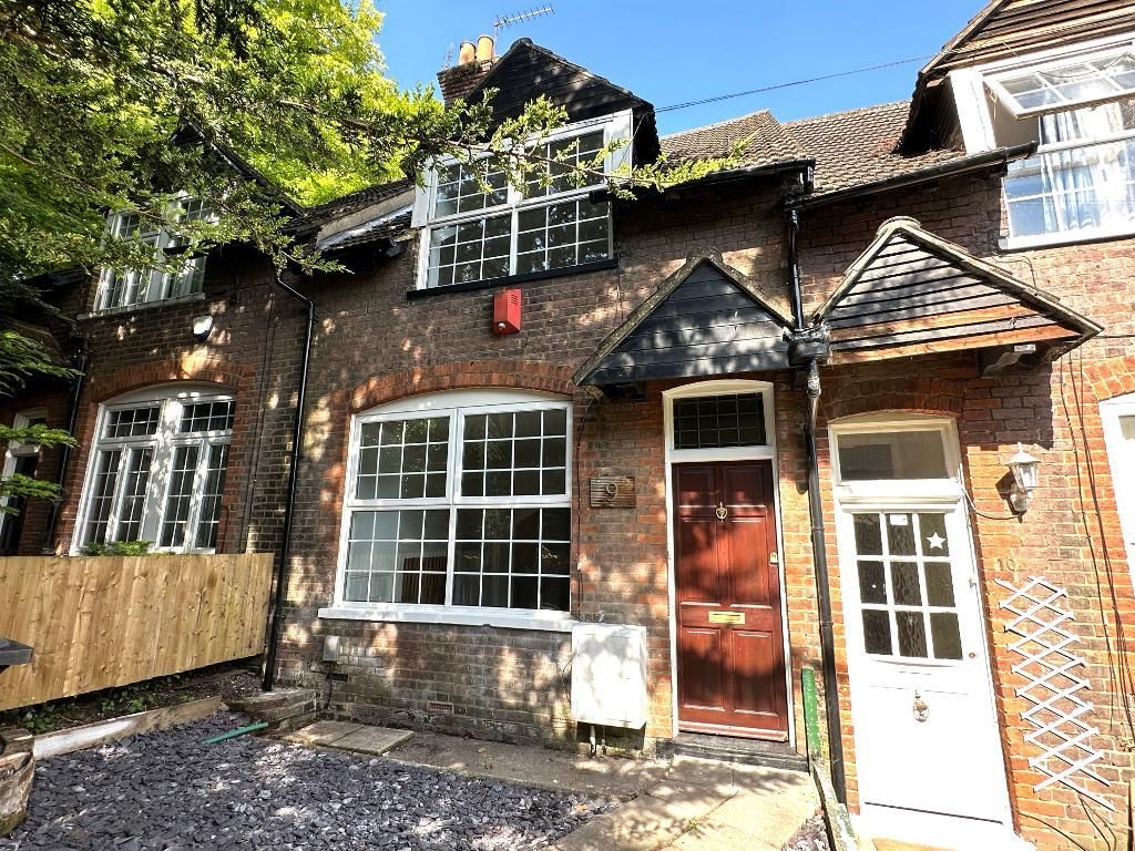 3 bed terraced house for sale in Blyth Place, Town Centre/South Luton