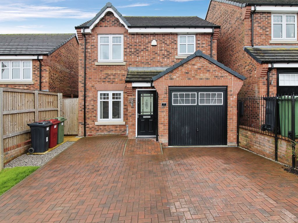 3 bed detached house for sale in Regents Green, Grassmoor, Chesterfield