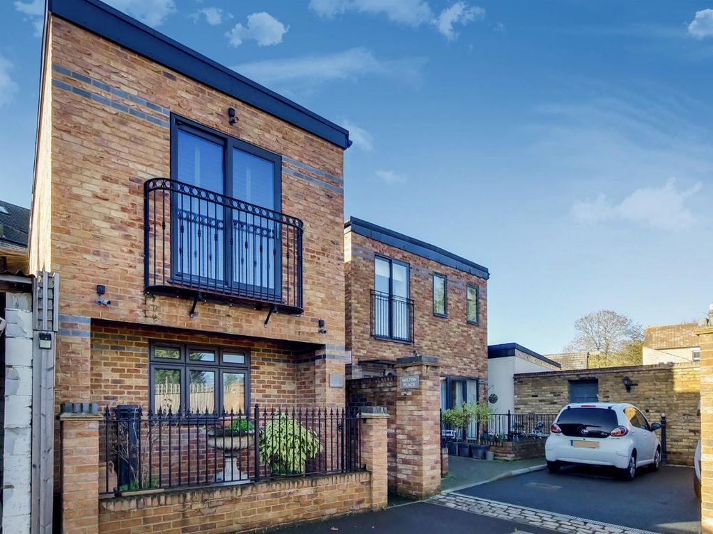 Rectory Place, Hawkwood Lane, Chislehurst BR7  