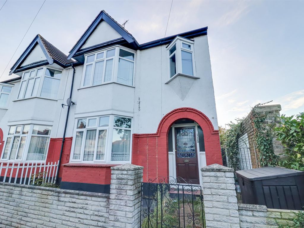 3 bed semidetached house for sale in Dawlish Drive, LeighOnSea SS9, £450,000 Zoopla