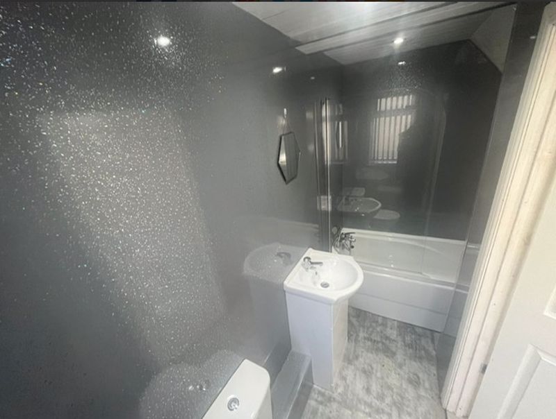 2 bed terraced house to rent in Richmond Street, Hartlepool TS25, £470