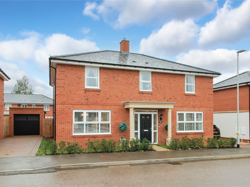4 bed detached house for sale in Sycamore Square, Shenley, Radlett WD7