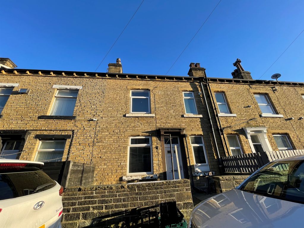 2 bed terraced house for sale in Penn Street, Halifax HX1 Zoopla