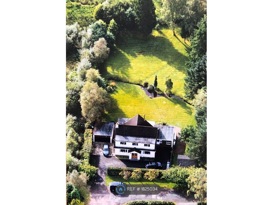 4 bed detached house to rent in Moor Road Glasgow, Strathblane G63, £