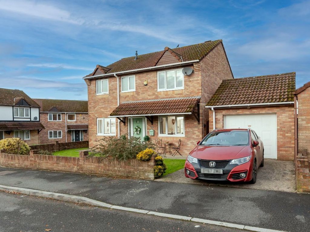 4 bed detached house for sale in Shire Court, Quakers Yard, Treharris