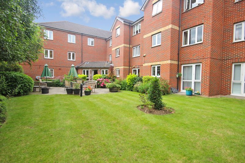 1 bed flat for sale in Stannard Court, Catford SE6 Zoopla