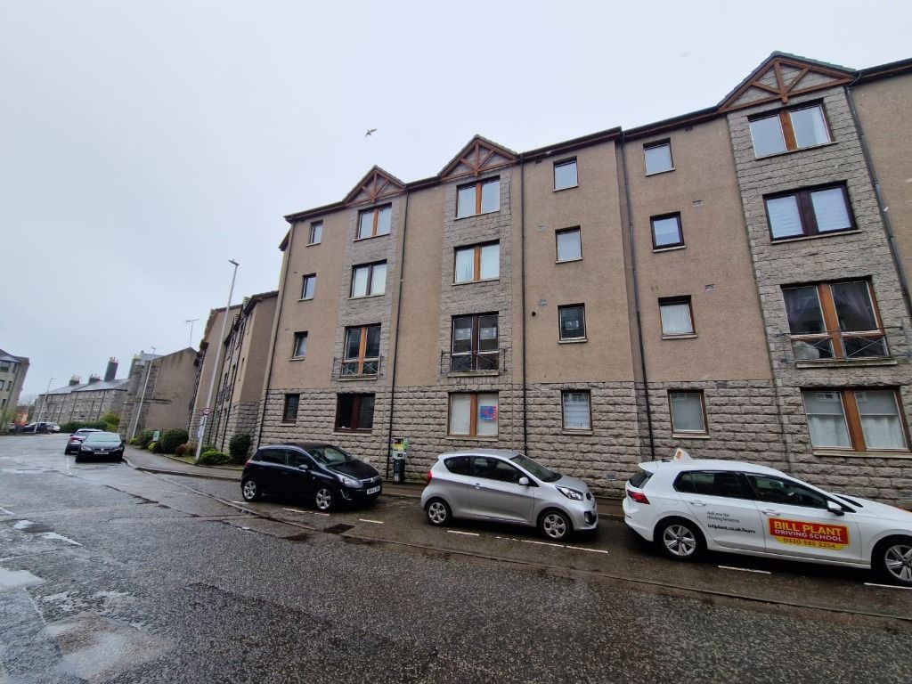 2 bed flat to rent in Glendale Mews, City Centre, Aberdeen AB11 Zoopla