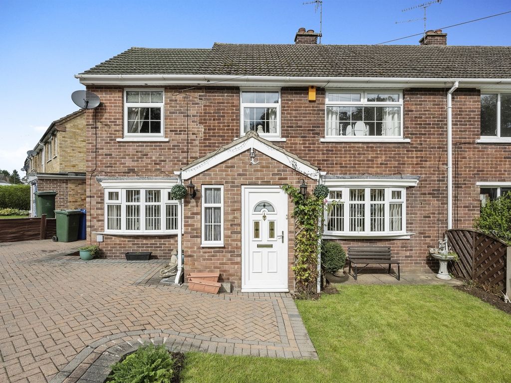 4 bed semidetached house for sale in Copley Crescent, Scawsby