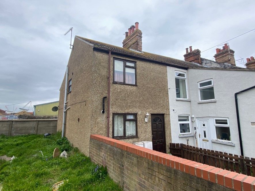 2 bed end terrace house for sale in 1A Simmetts Cottages, St. Johns