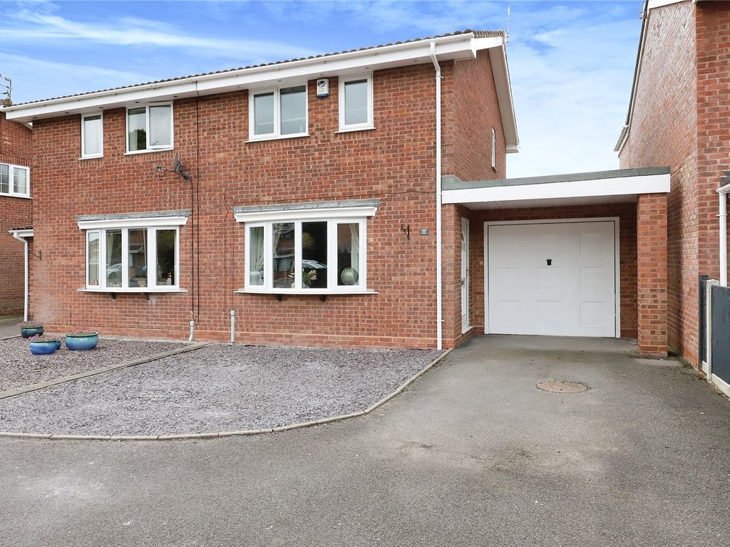 2 bed semidetached house for sale in Gleneagles Road, Perton