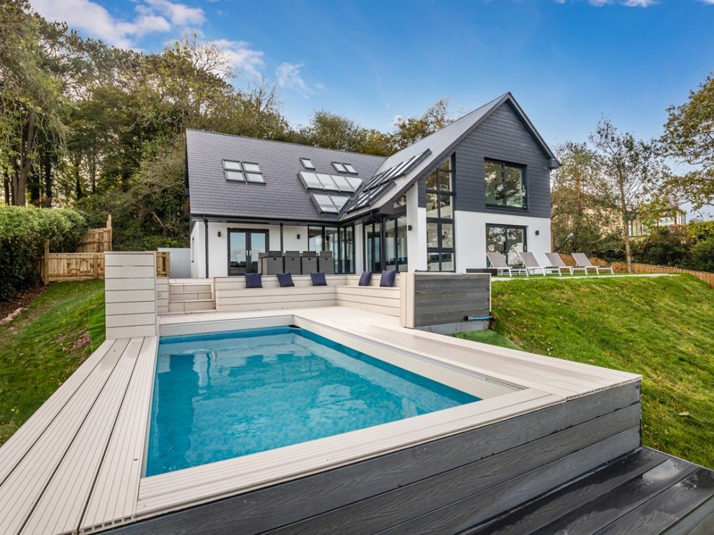 4 bed detached house for sale in Lydwell Road, Torquay TQ1 Zoopla