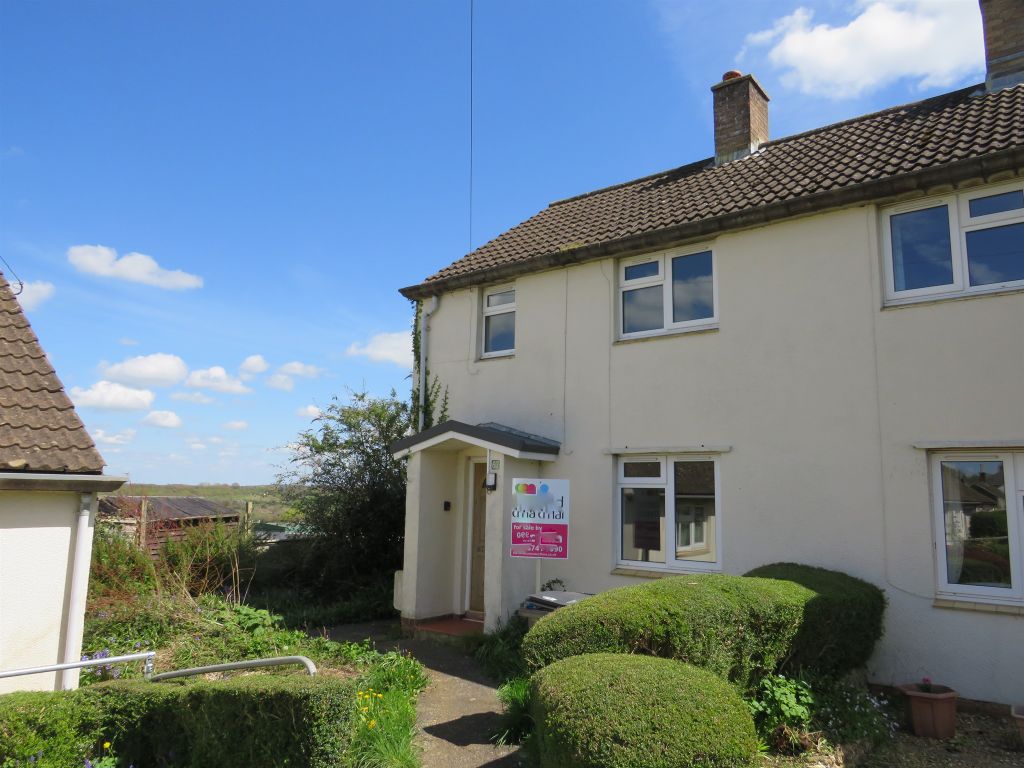 2 bed end terrace house for sale in Southmead Crescent, Crewkerne TA18