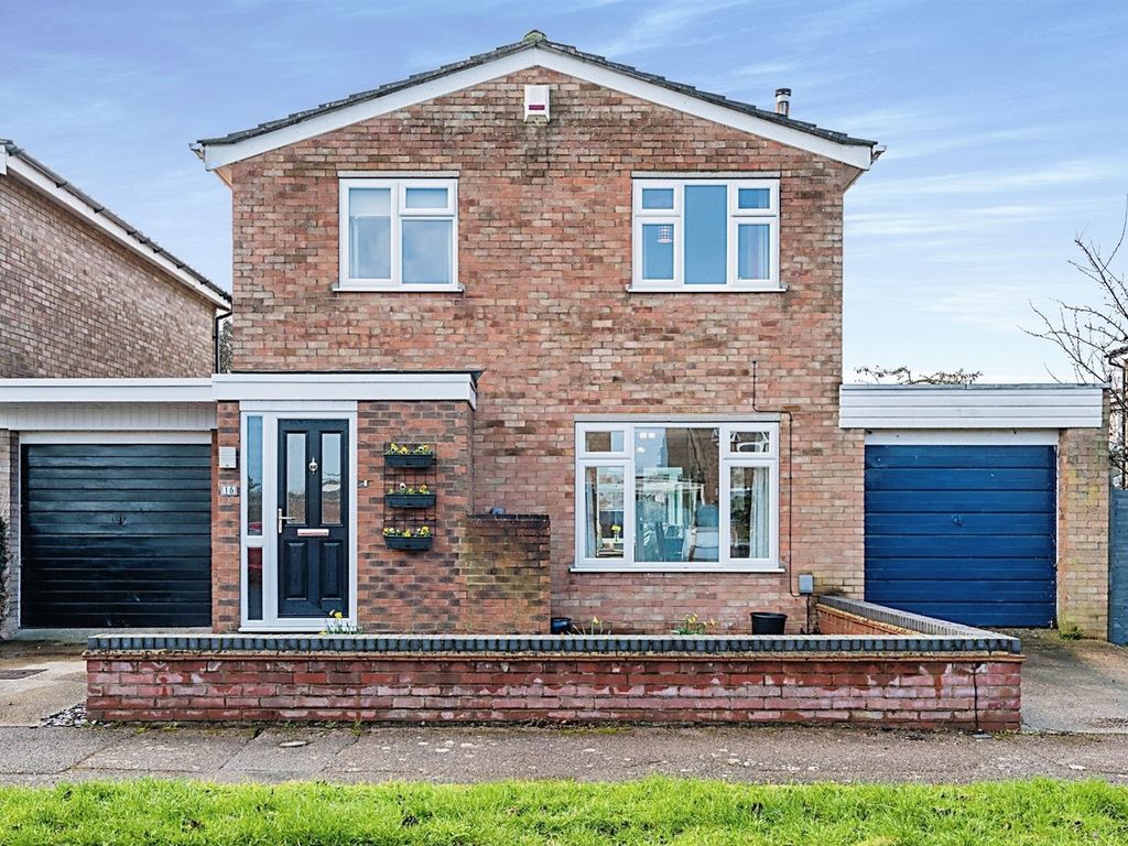 3 bed detached house for sale in Corfe Road, Bedford MK41 Zoopla