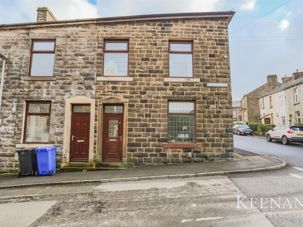 3 bed end terrace house for sale in Parrock Street, Rawtenstall
