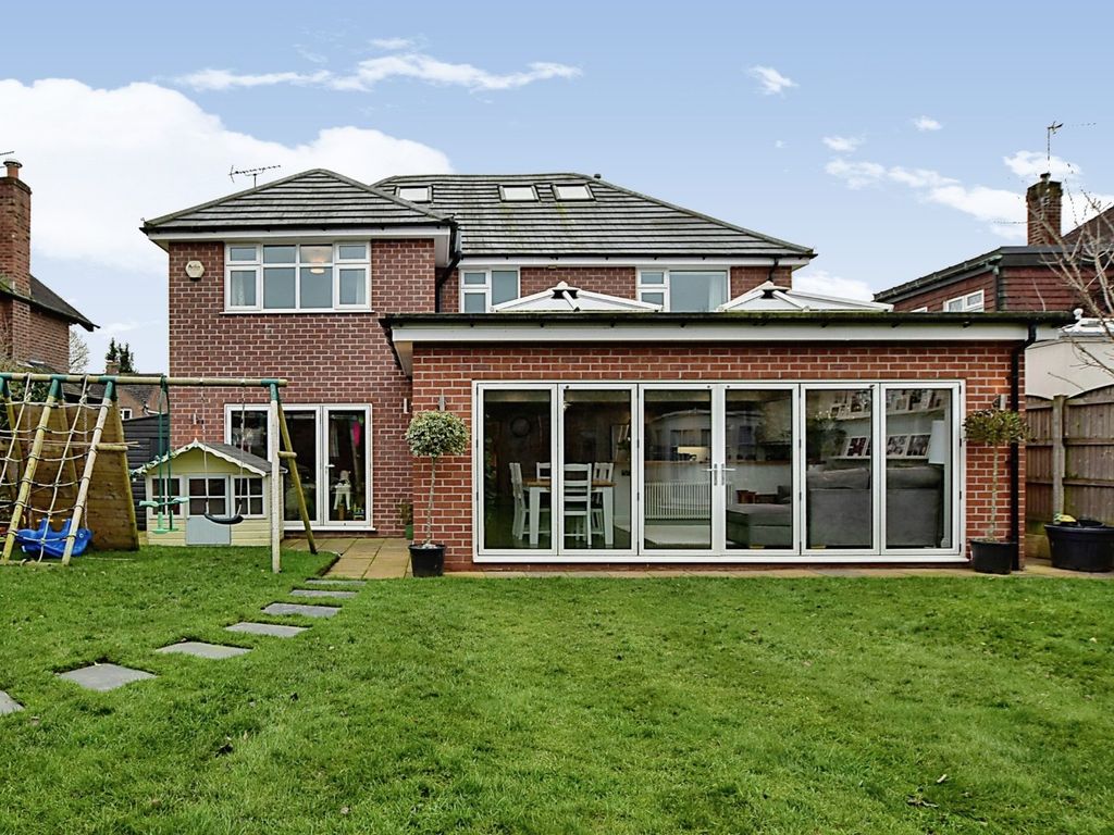 5 bed detached house for sale in Manor Close, Wilmslow, Cheshire SK9