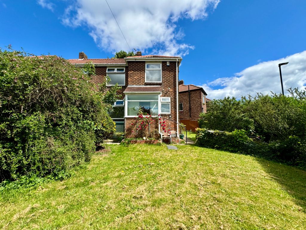3 bed semidetached house for sale in Hayleazes Road, Denton Burn