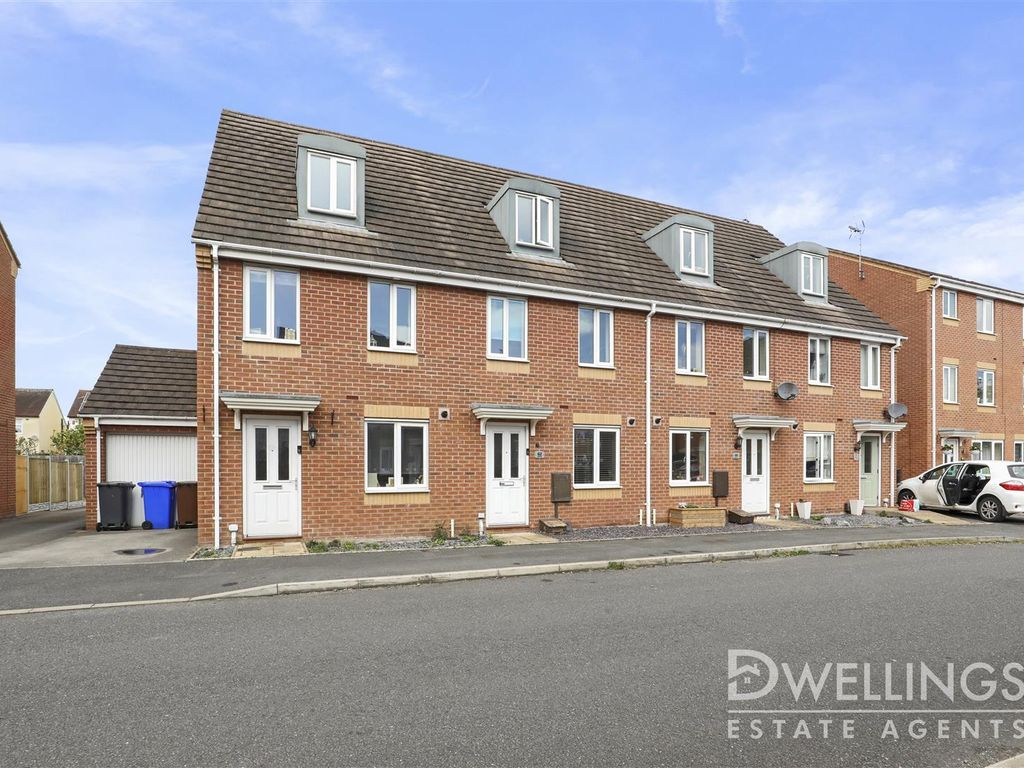 3 bed terraced house for sale in Balata Way, Stretton, BurtonOnTrent