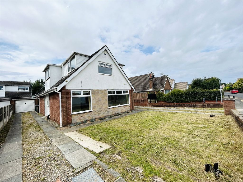 4 bed detached house for sale in Harrogate Road, Lytham St. Annes FY8
