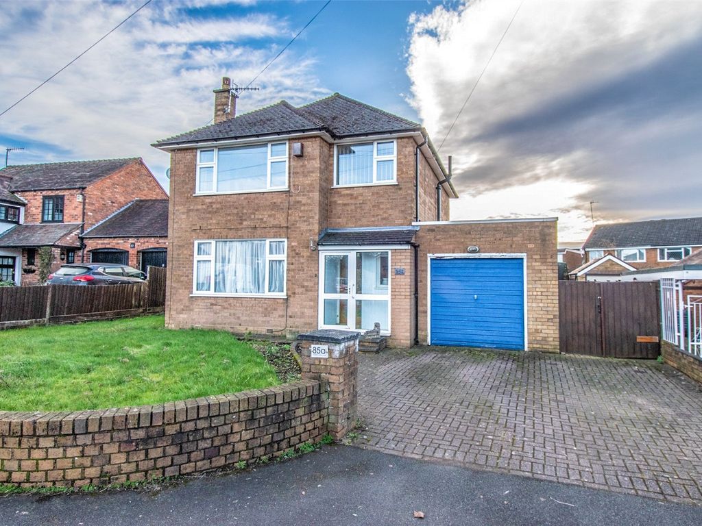 3 bed detached house for sale in Golden Cross Lane, Catshill